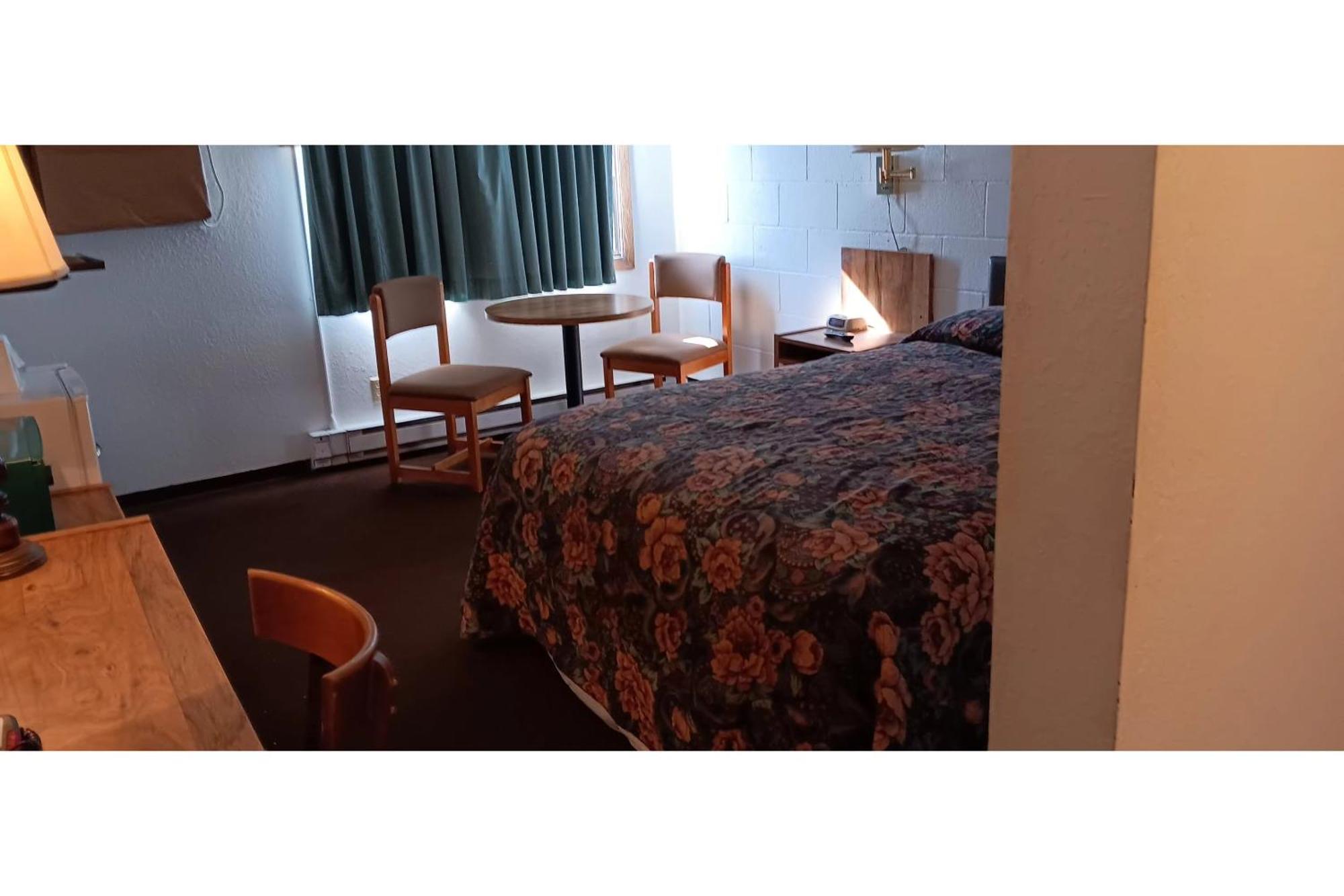 Scotwood Motel By Oyo Washburn Nd Zewnętrze zdjęcie