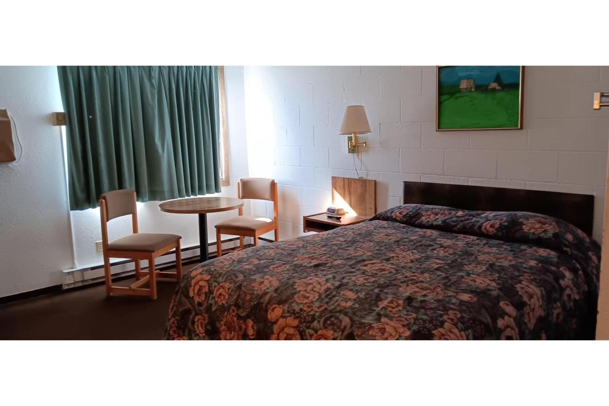 Scotwood Motel By Oyo Washburn Nd Zewnętrze zdjęcie